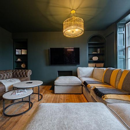 Luxurious Grand 6 Bedroom Home In Bath - Perfect For Groups & Sleeps 12! 外观 照片