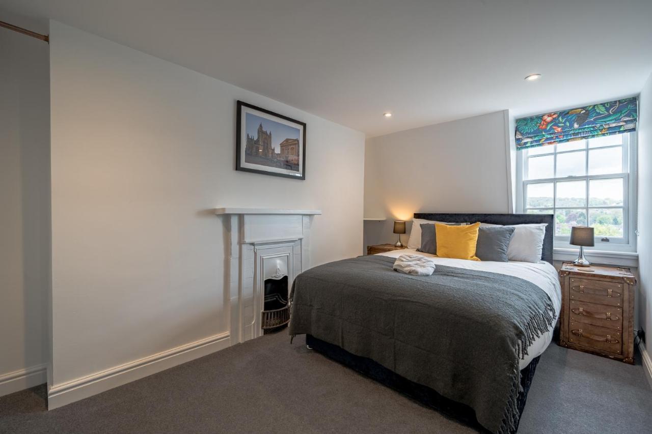 Luxurious Grand 6 Bedroom Home In Bath - Perfect For Groups & Sleeps 12! 外观 照片