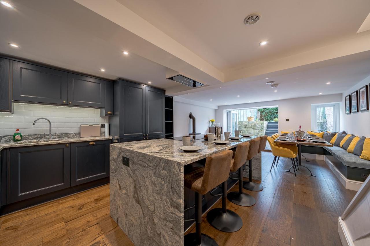 Luxurious Grand 6 Bedroom Home In Bath - Perfect For Groups & Sleeps 12! 外观 照片