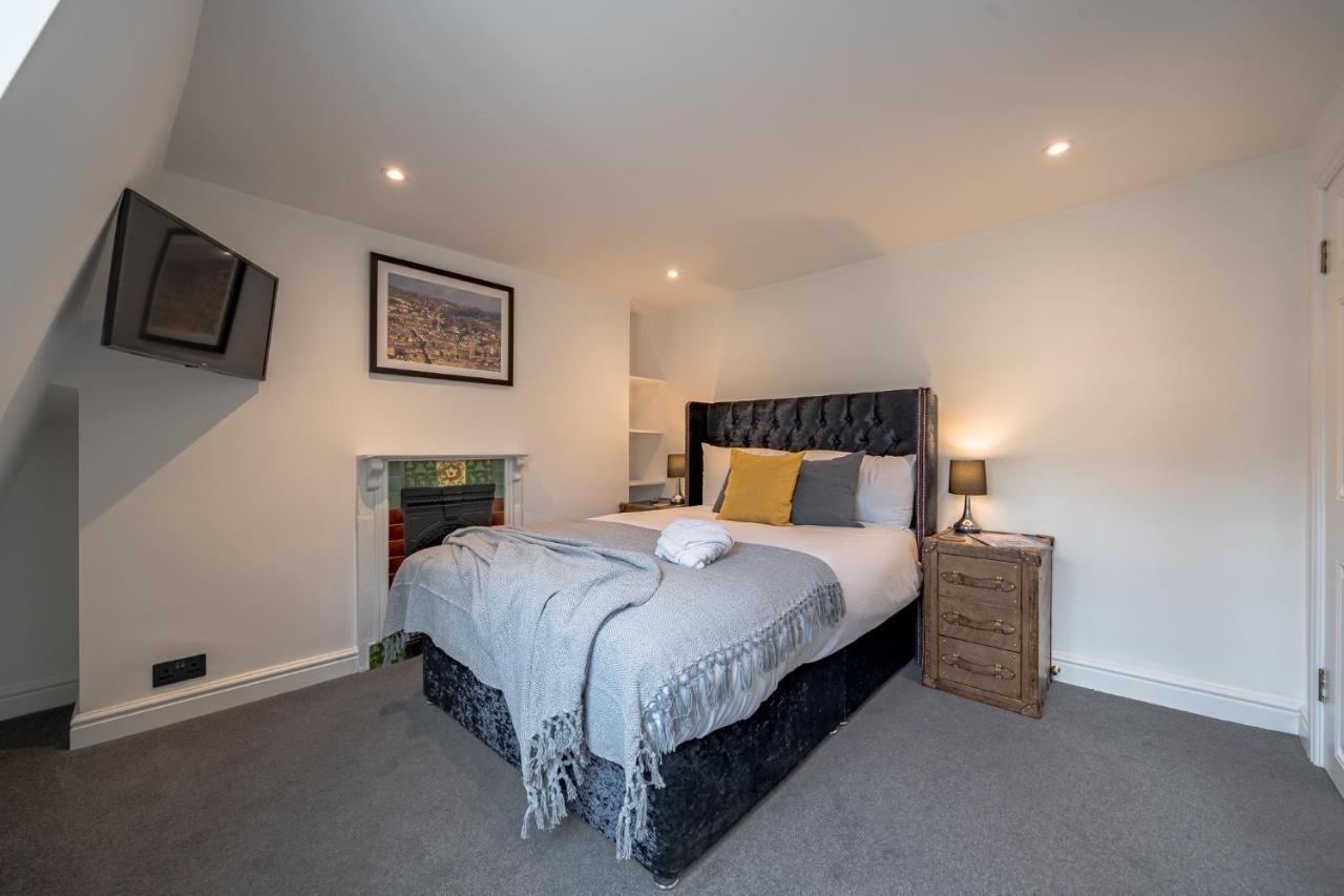 Luxurious Grand 6 Bedroom Home In Bath - Perfect For Groups & Sleeps 12! 外观 照片