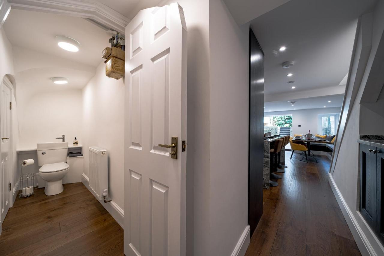 Luxurious Grand 6 Bedroom Home In Bath - Perfect For Groups & Sleeps 12! 外观 照片