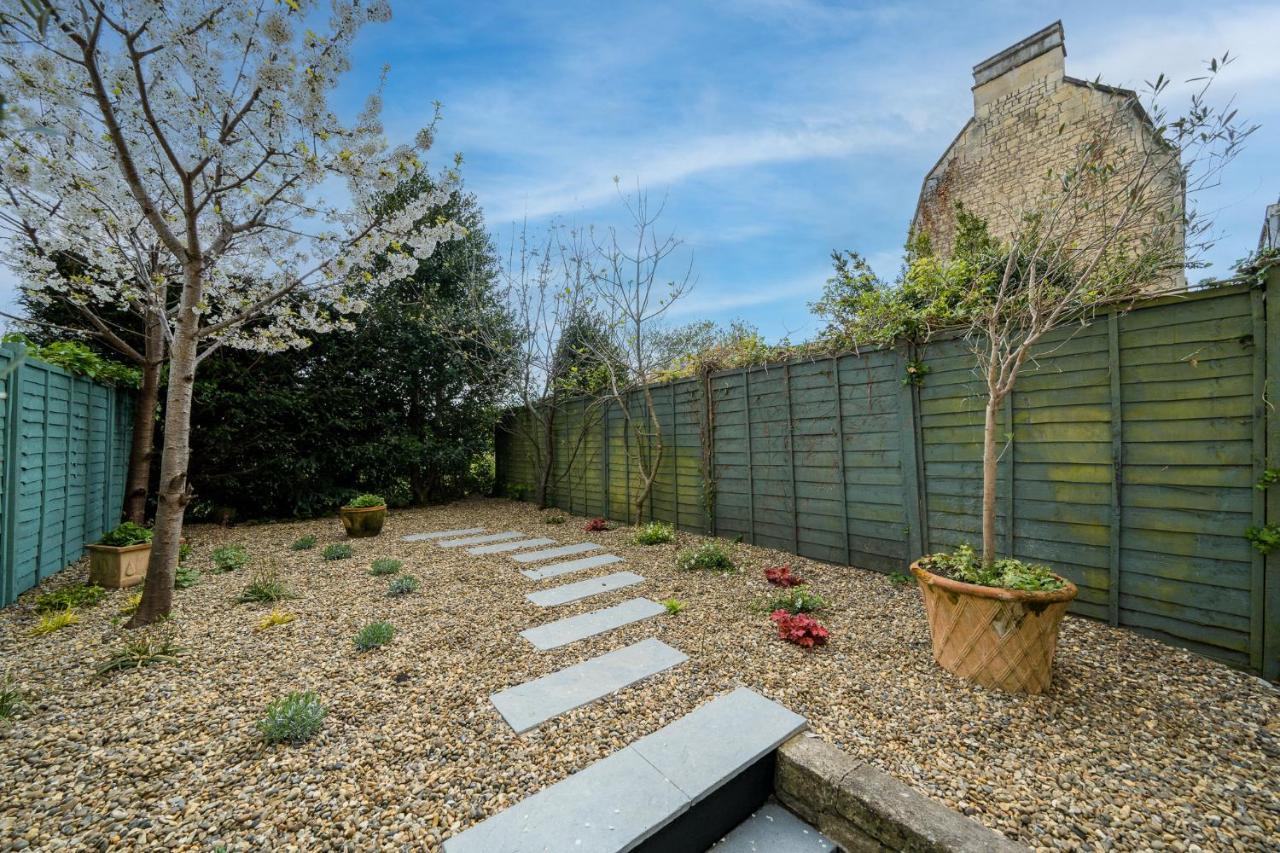 Luxurious Grand 6 Bedroom Home In Bath - Perfect For Groups & Sleeps 12! 外观 照片